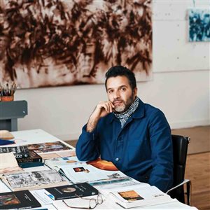  «گذشته‌ی متغیر» علی بنی‌صدر  در گالری ویکتوریا میرو  لندن