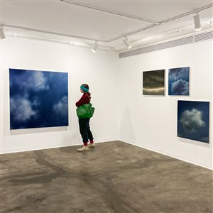 گزارش تصویری نمایشگاه «ابرها»