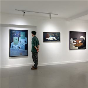  گزارش تصویری نمایش "  ­­­روی میز" 
