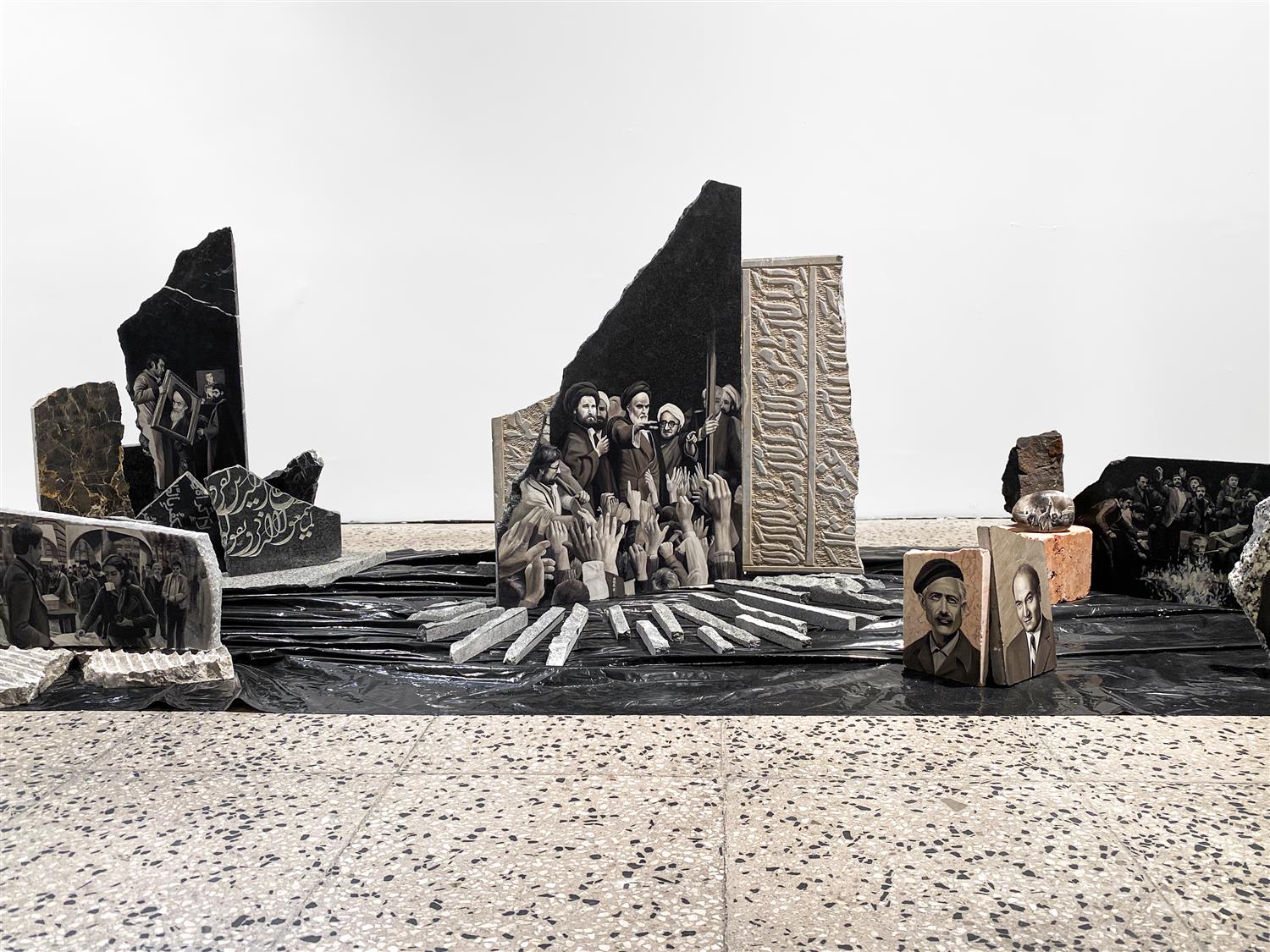 نمایش دیالکتیک پوسیدگی مریم فرزادیان در گالری پروژه‌های آران